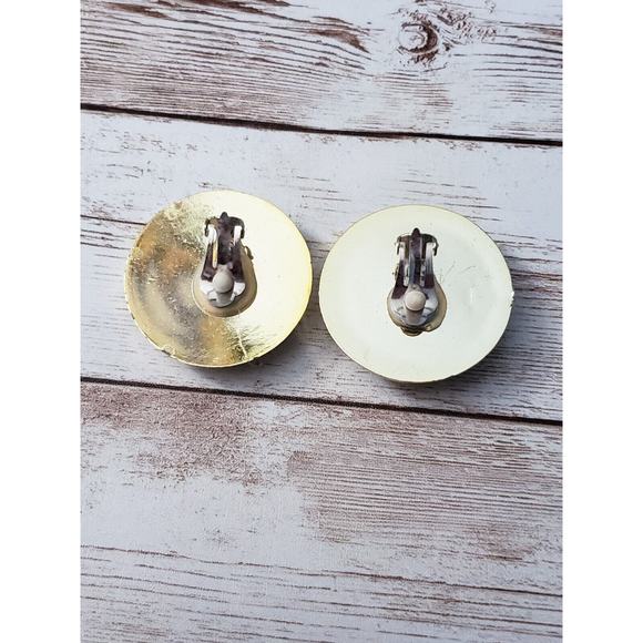 Vintage Clip On Earrings - 1.5" Large Gold Tone with Unusual Center Statement - Picture 5 of 5
